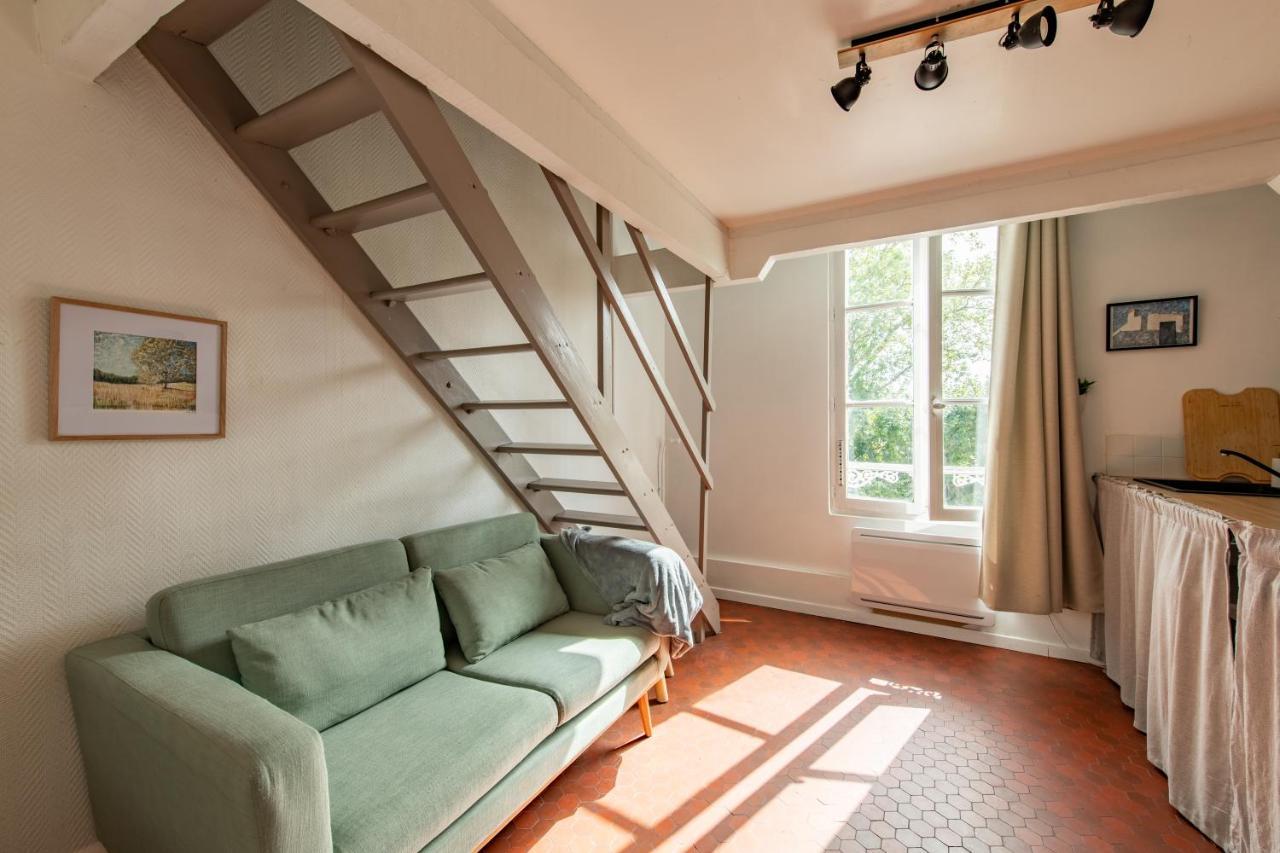 Charming Apartment In The Heart Of Versalhes Exterior foto